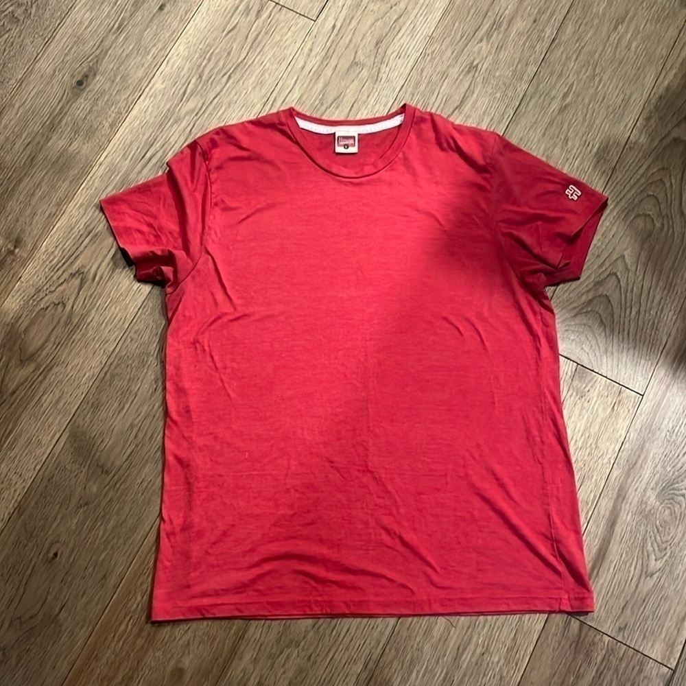 HOMAGE | basic red tee, size large